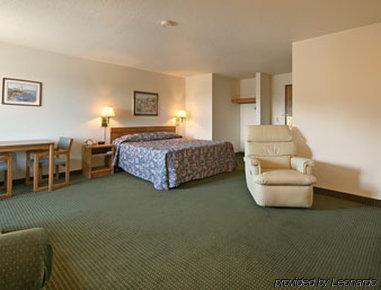 Super 8 By Wyndham Cloquet Hotel Ruang foto